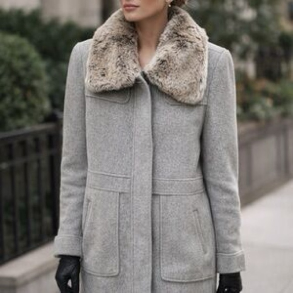 LOFT gray coat featuring a removable faux fur collar